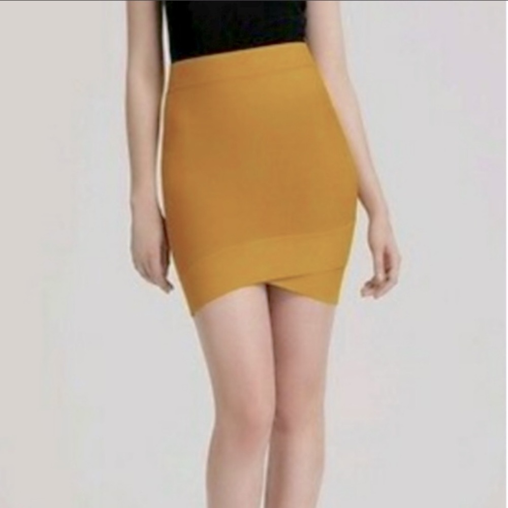 BCBGMaxAzria Yellow Bandage High Waisted Skirt